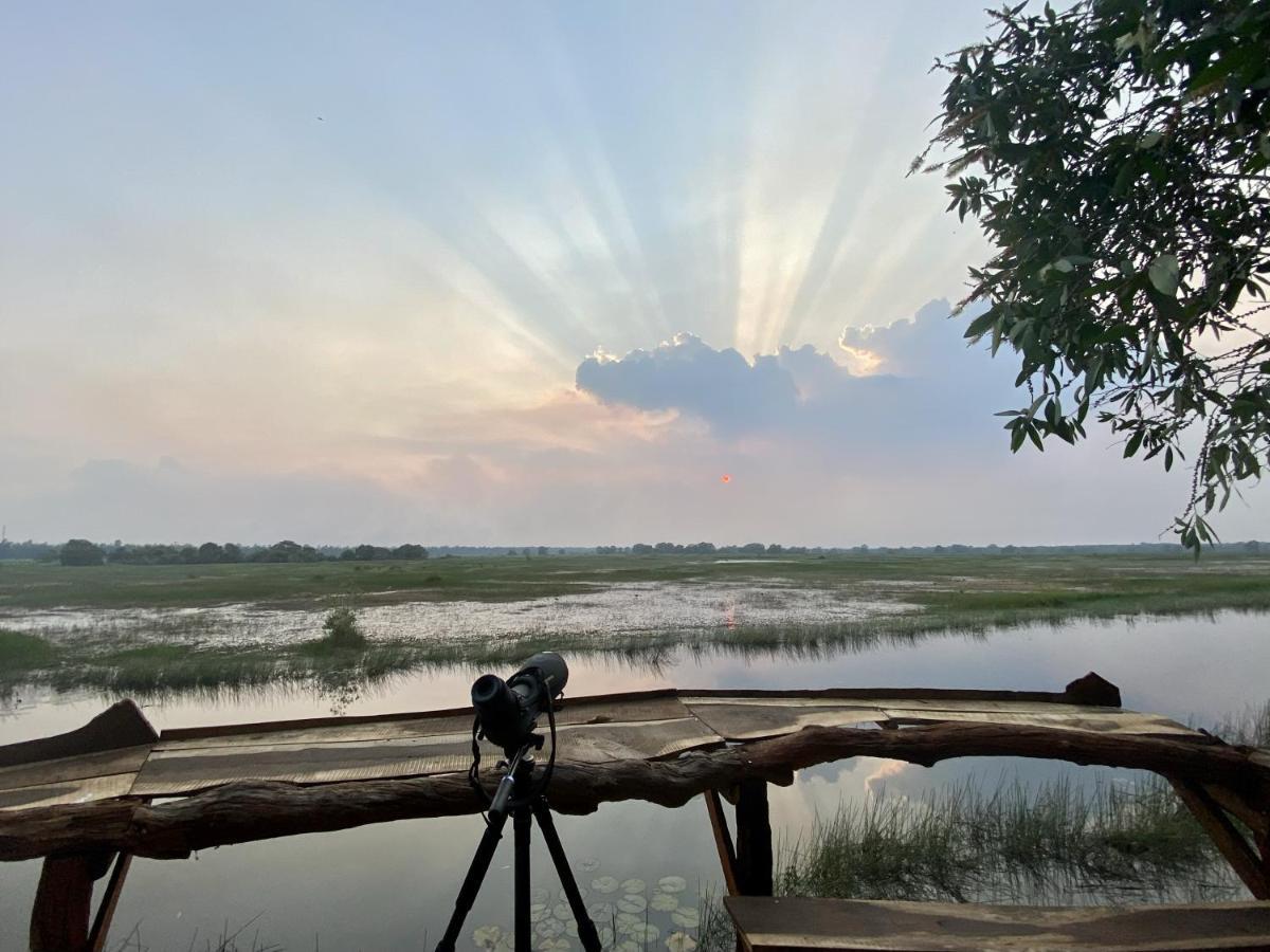 Wildbird Hotel Tram Chim Ngoại thất bức ảnh